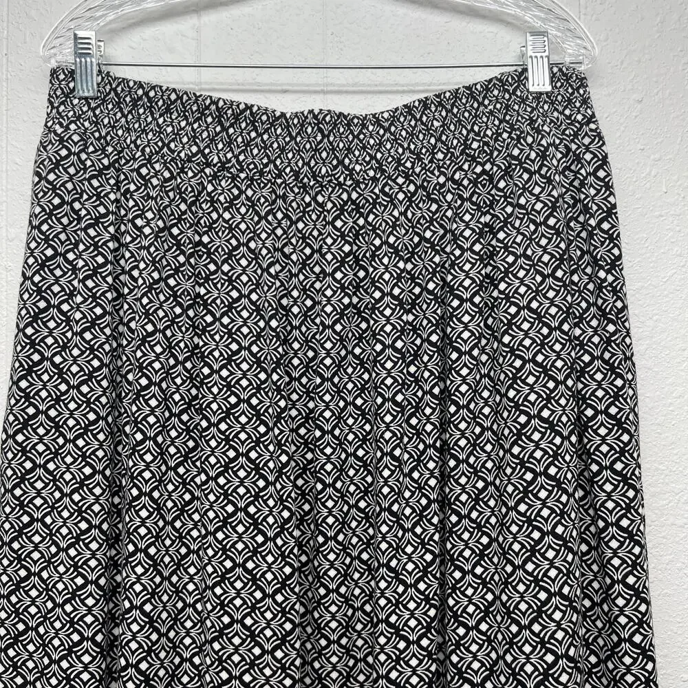 Croft & Barrow Pull On Women Skirt 3X Elastic Waist Side Pockets Casual Workwear